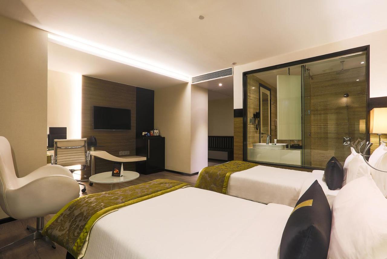The Empresa Hotel Bombay Esterno foto